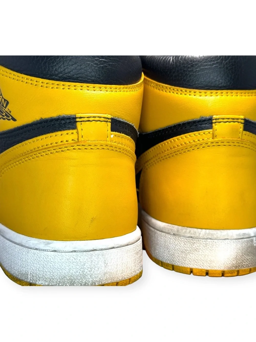 Men sneaker Nike Jordan Size 9 - Jordan 1 Retro OG High Pollen yellow black